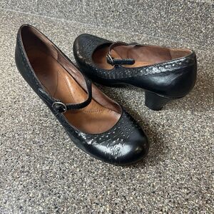 Naya Mary Jane Shoe Comfort Block Heel Womens Size 9M Black Leather Classic Pump